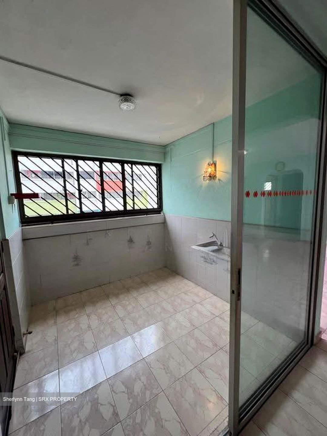 Blk 329 Bukit Batok Street 33 (Bukit Batok), HDB 5 Rooms #626943381